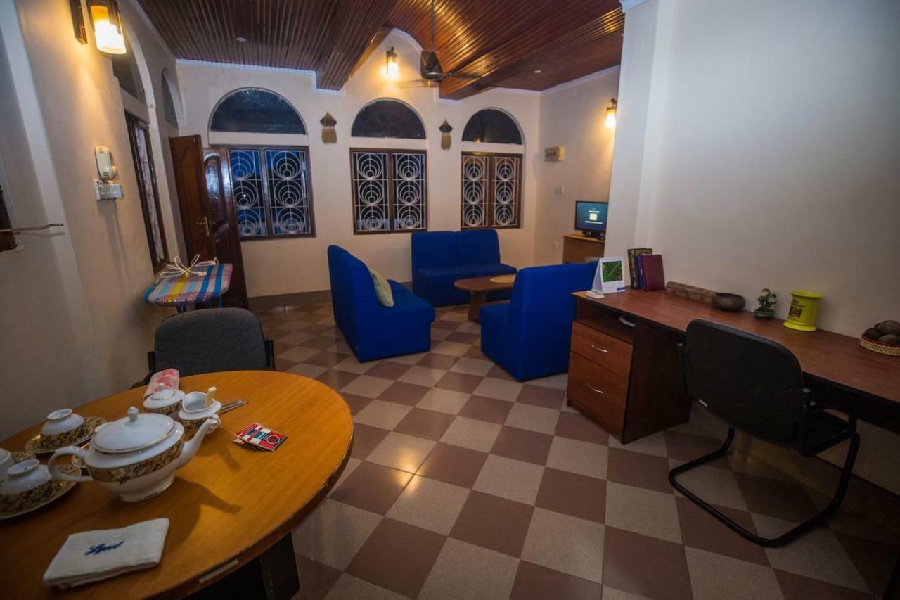 Neverbeen To Lagoon Town Lägenhet Batticaloa Exteriör bild